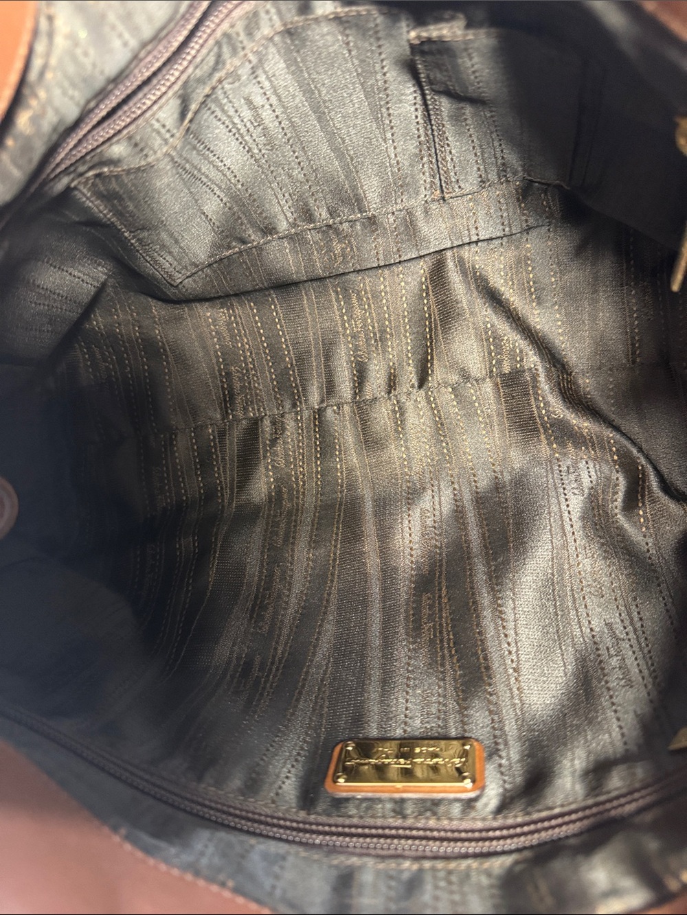 Salvatore Ferragamo Gancini Pleated Leather Hobo Bag - Picture 9 of 12